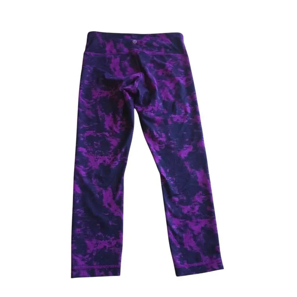 Lululemon womens Sz 4 purple tie dye crop leggings